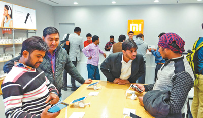 中國手機在印度吸粉：銷售榜前十名九個為中國品牌