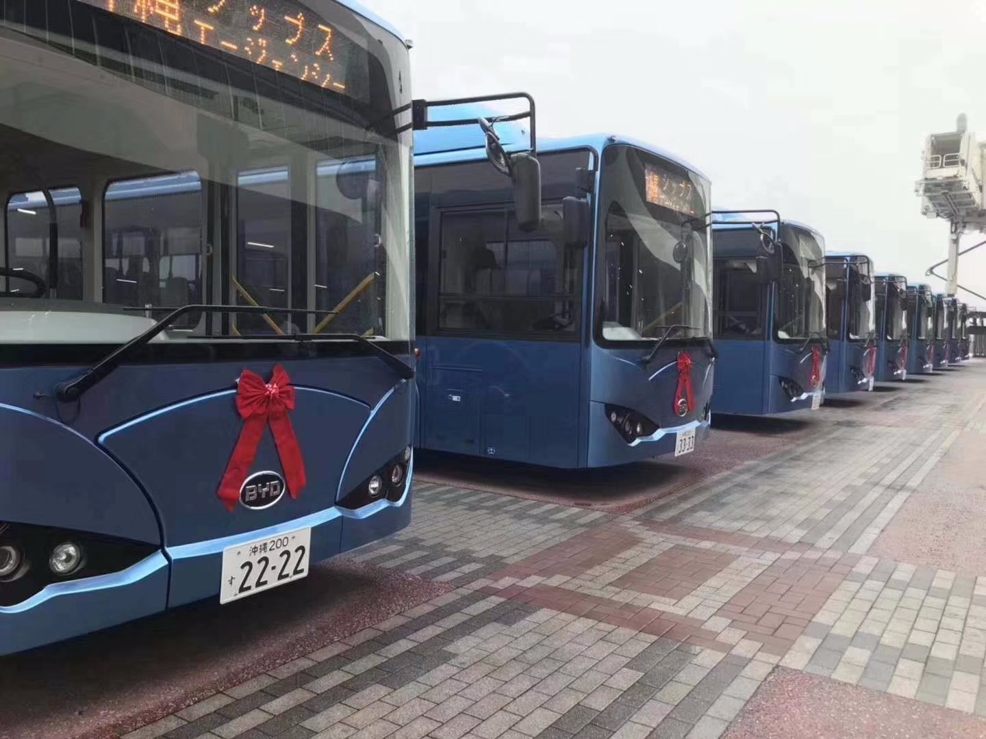 比亞迪電動(dòng)大巴