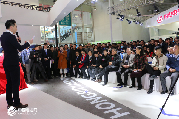 聚焦微型電動車 2018第12屆山東國際新能源汽車電動車展覽會開幕