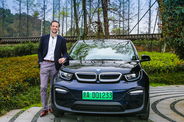 寶馬新能源再發力 2018年底中國即時充電樁數量將突破8萬個