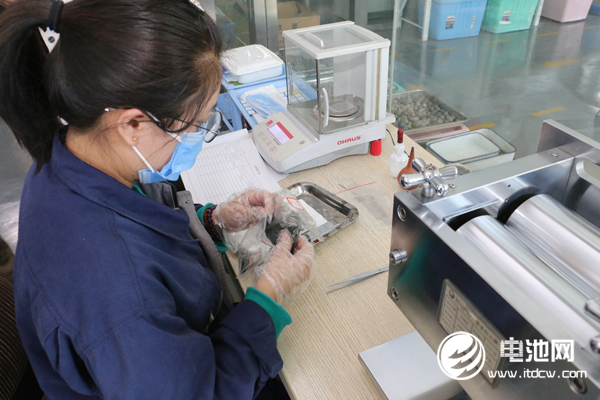 無界科技正極材料年內(nèi)欲增產(chǎn)能1000噸 未來3年或達(dá)8000噸