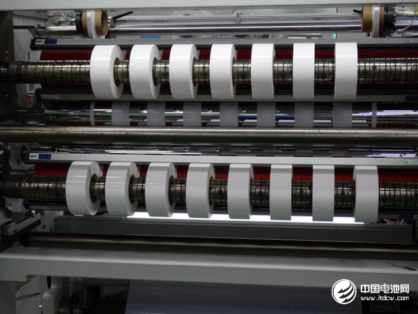 進口替代前景看好 上市公司搶灘鋰電池隔膜領域