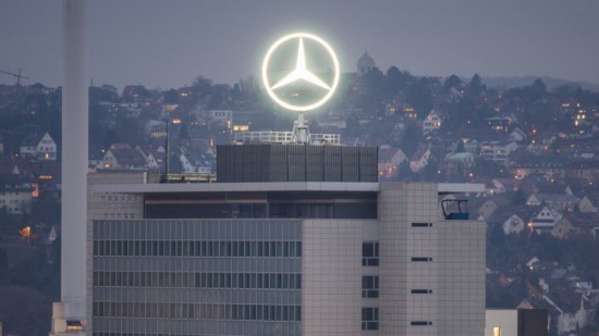 戴姆勒改造德國(guó)兩座工廠 新增電池產(chǎn)能