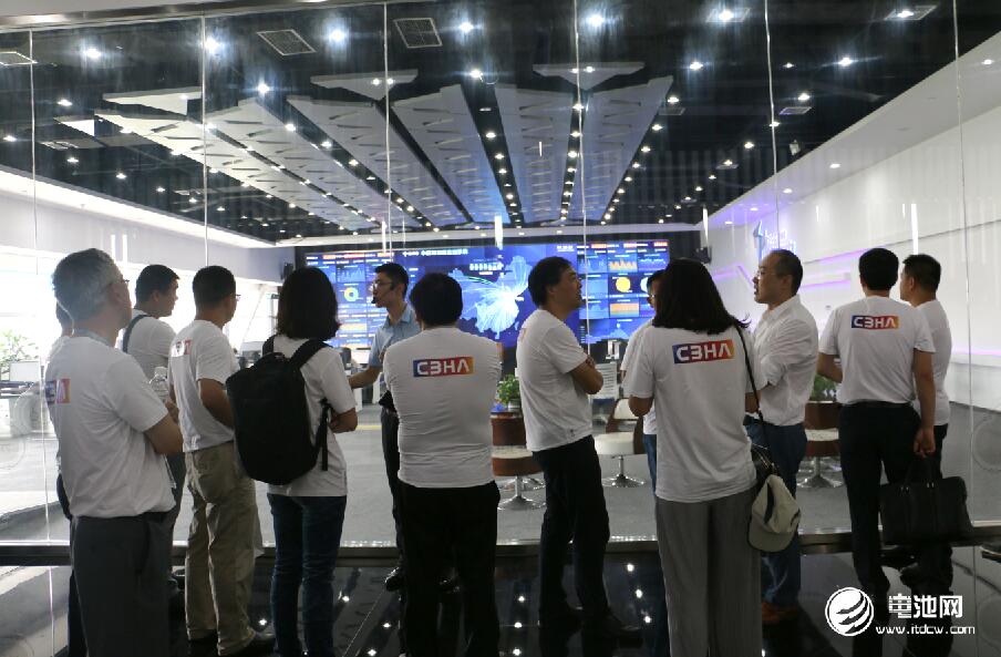 電池百人會(huì)企業(yè)家一行參觀考察青島特銳德電氣股份有限公司&青島特來電新能源有限公司