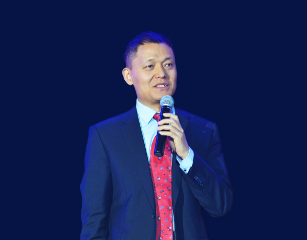 第8屆(2018年)中國電池行業(yè)年度人物:高云峰 第8屆(2018年)中國電池行業(yè)年度人物:高云峰