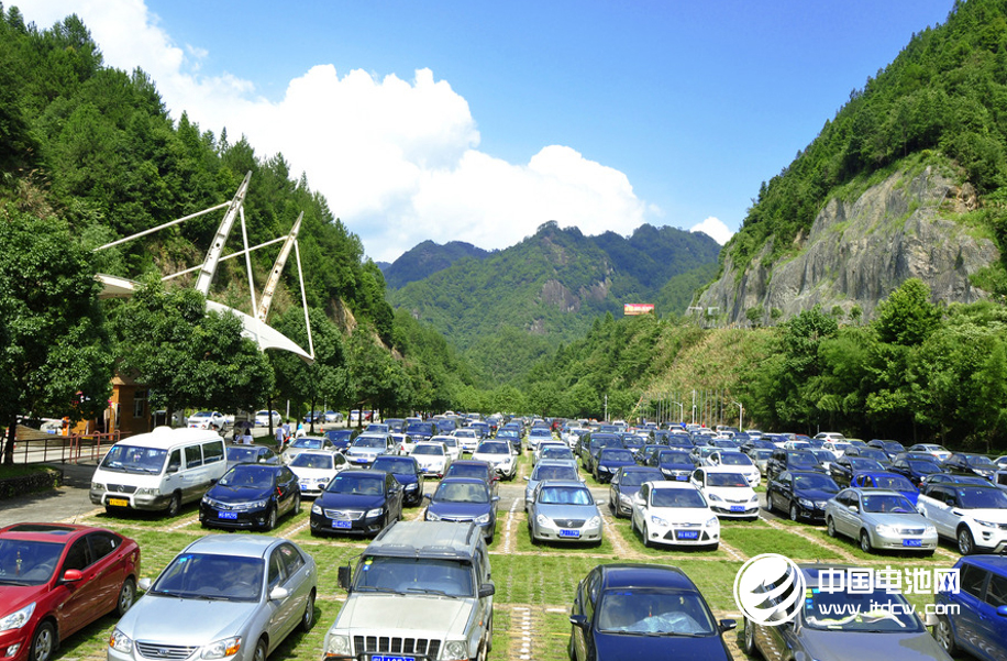 汽車業股比放開 推動中國品牌做大做強