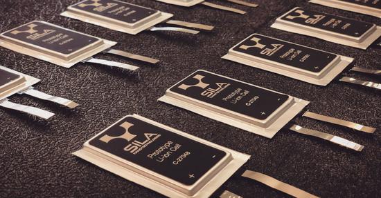 電池的下一個世代？初創企業們正將新型電池推向市場