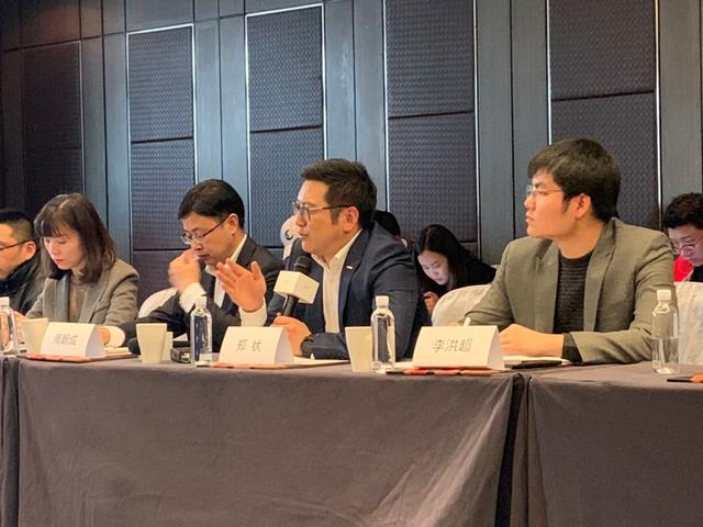 吉利新能源戰略提速 推“輕奢”新品牌對抗特斯拉？