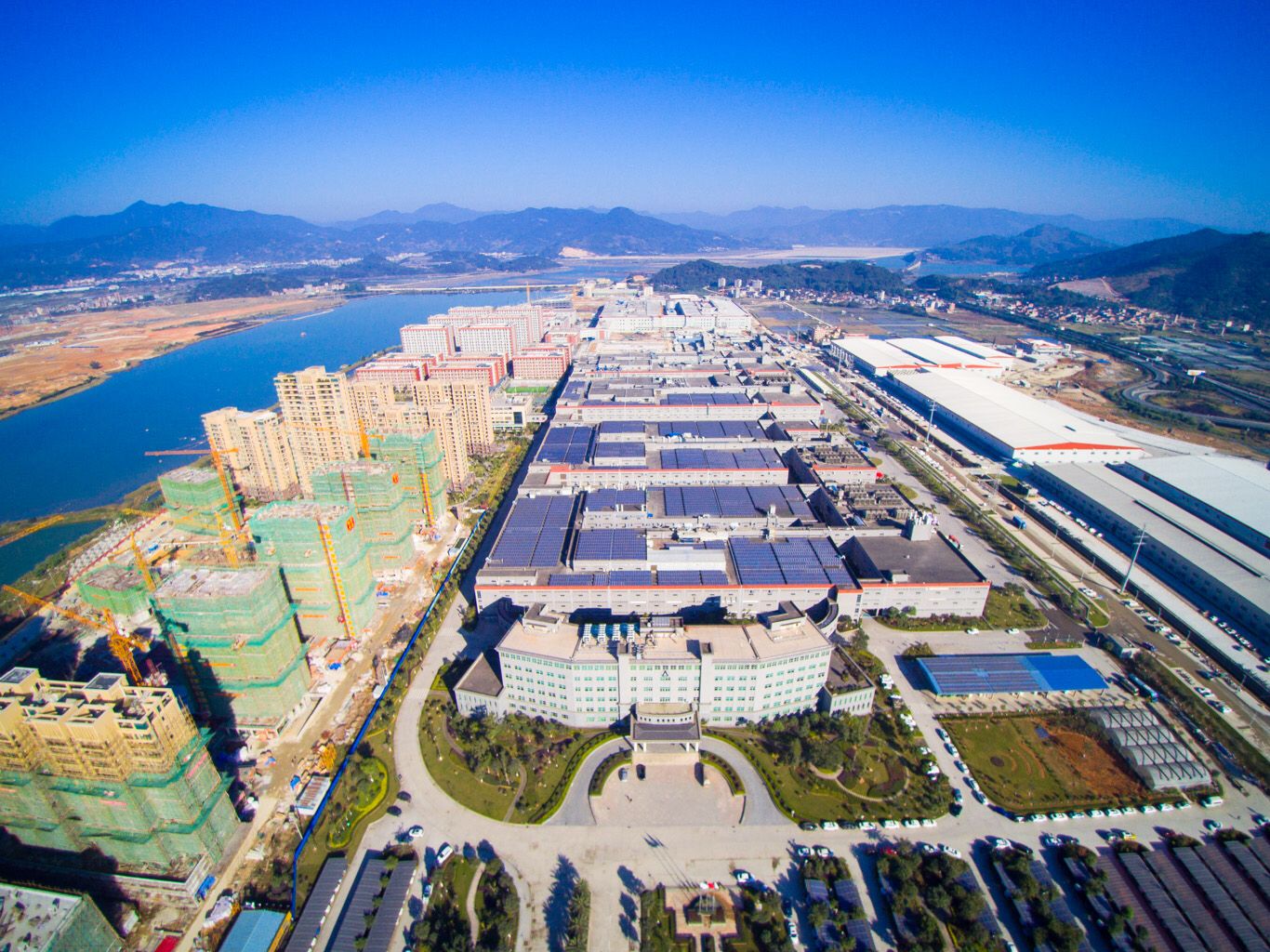 上市車企熱議新能源汽車退坡新政：強者恒強格局將現(xiàn)