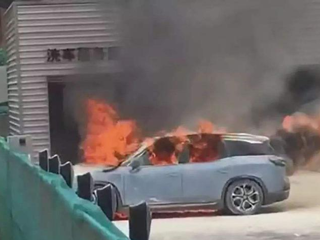 拒絕特斯拉式自燃 未來的電動車電池應該是這樣的 拒絕特斯拉式自燃 未來的電動車電池應該是這樣的