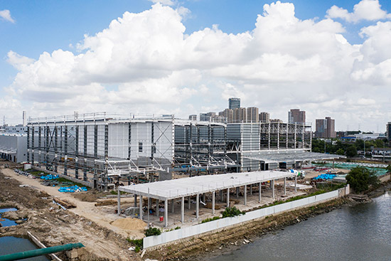 想稱霸電動(dòng)汽車行業(yè)？先得跨過中國這道坎