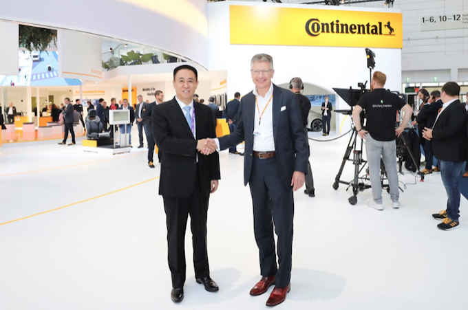 許家印赴德考察宴請眾汽車巨頭高管 引頂級技術為“恒馳”提速