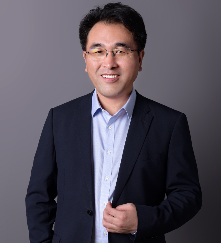 第9屆(2019年)中國電池行業年度人物:王瑞慶 第9屆(2019年)中國電池行業年度人物:王瑞慶