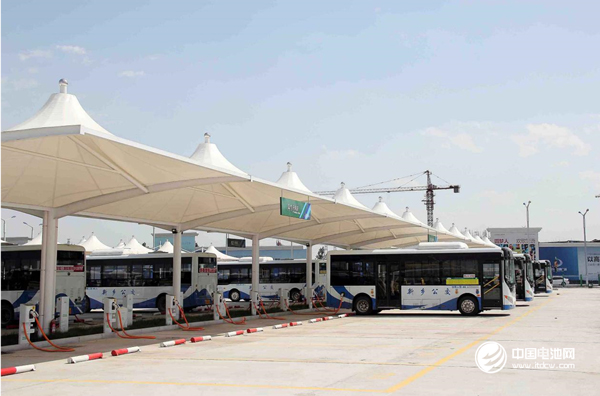 新能源汽車準(zhǔn)入對外征求意見 專家呼吁:降門檻不如零門檻 新能源汽車準(zhǔn)入對外征求意見 專家呼吁:降門檻不如零門檻