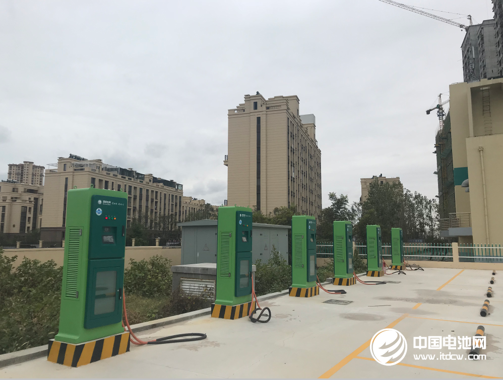 廣西擬三年投資13.94億元 新建新能源汽車(chē)充電樁20335個(gè)