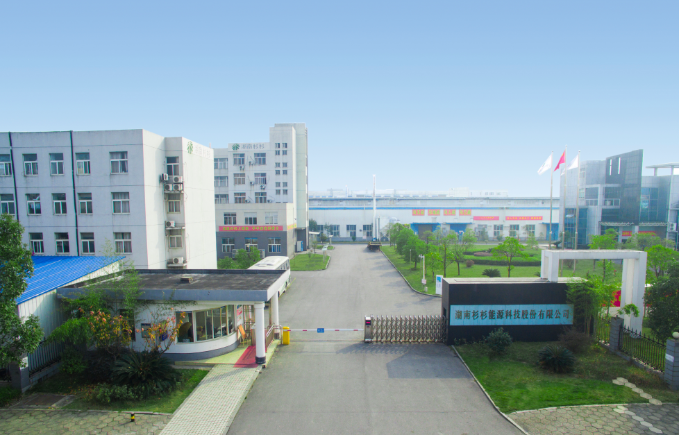 杉杉股份上半年鋰電材料業(yè)務(wù)營(yíng)收24.95億 正極材料銷售9040噸