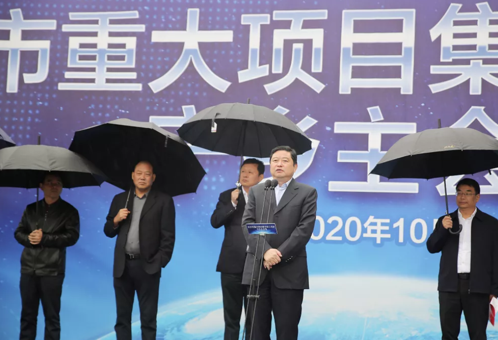 比亞迪動(dòng)力電池項(xiàng)目規(guī)劃總投資100億元 首條生產(chǎn)線投產(chǎn) 