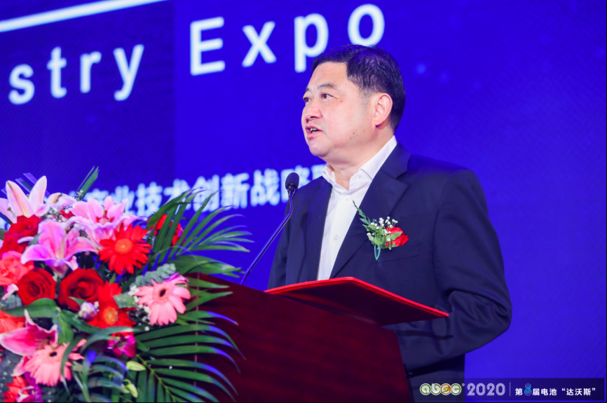 長沙市市委常委、常務副市長夏建平