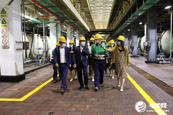 電池百人會理事長于清教一行調(diào)研金川集團