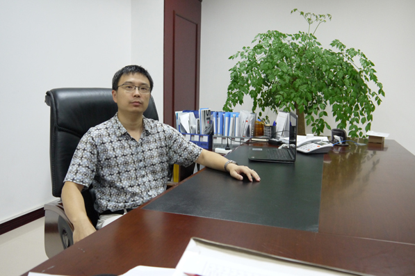 旭成（福建）科技股份有限公司總經理劉崢