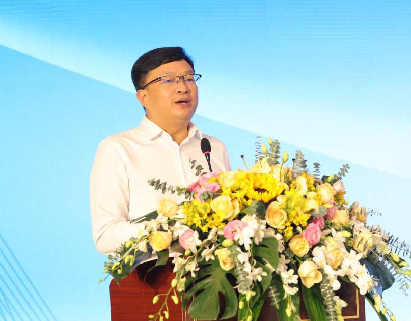 福建星云電子股份有限公司董事長李有財