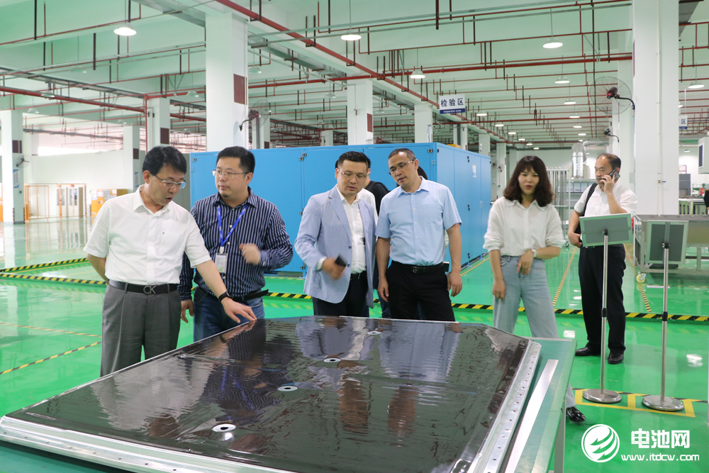  2021年中國電池新能源產業鏈調研團一行參觀考察飛榮達