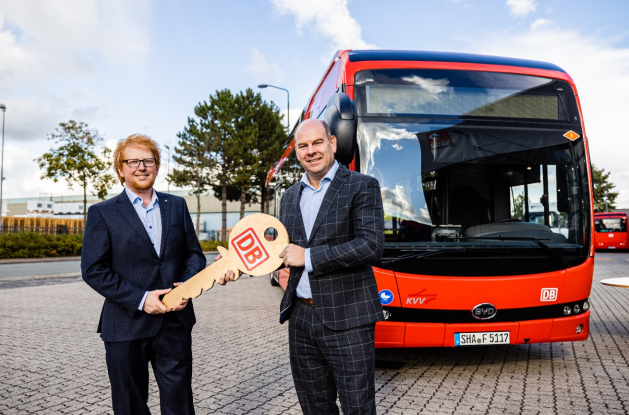 比亞迪向德國聯邦鐵路公司交付5臺純電動巴士