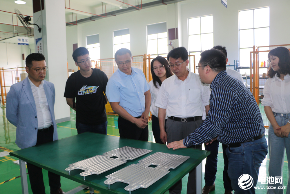 寧德時代與飛榮達(dá)簽署五年長單 預(yù)計采購電池結(jié)構(gòu)件36億元