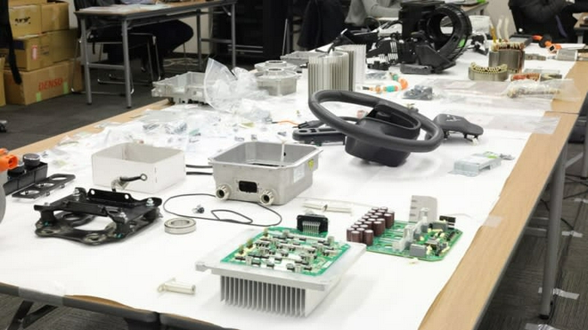 宏光MINI EV為何一炮走紅？日本教授通過拆解找到答案