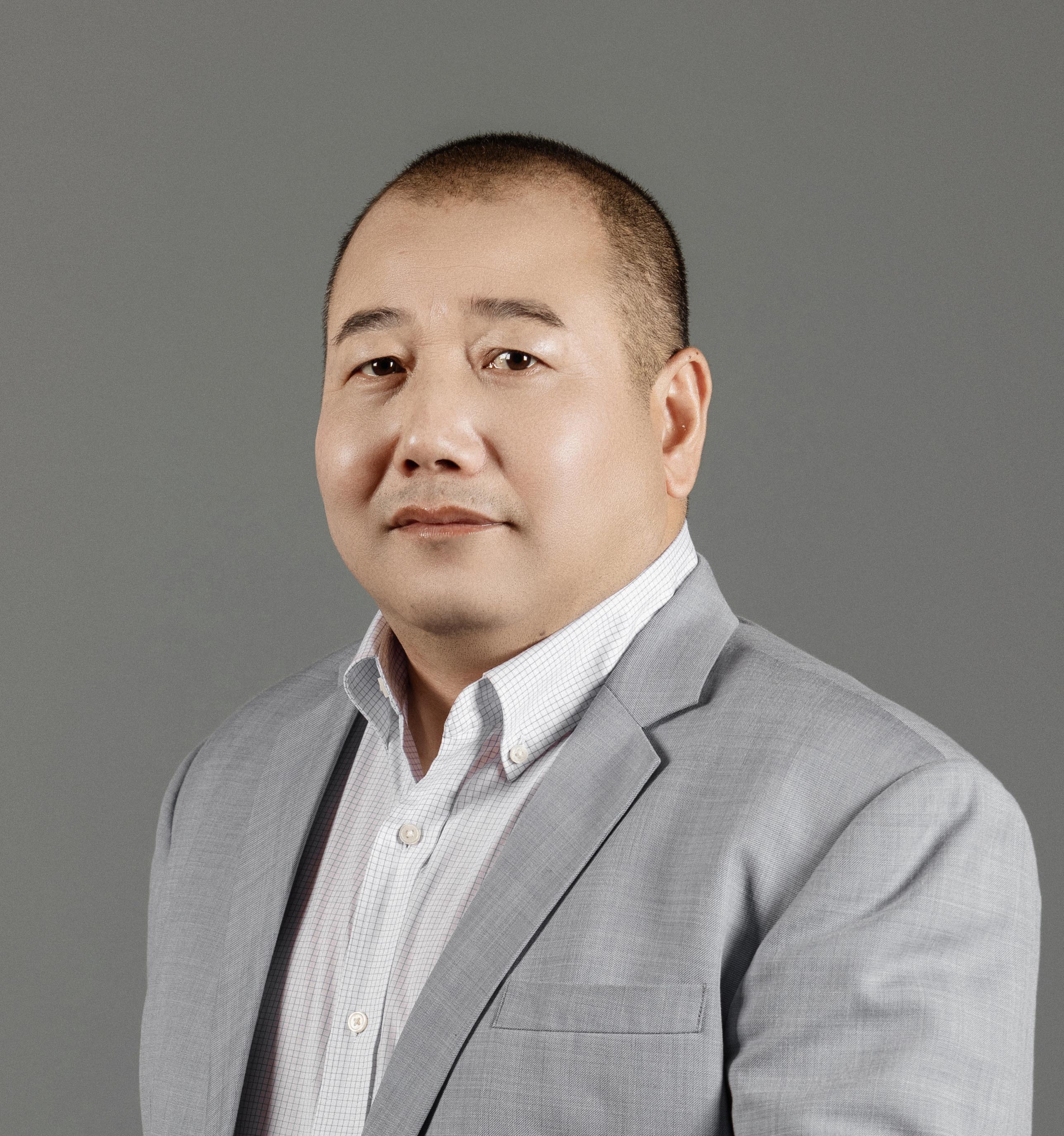 深圳市豪鵬科技股份有限公司 董事長(zhǎng)/首席執(zhí)行官 潘黨育