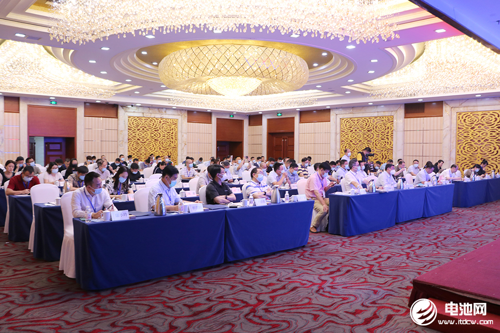 首屆中國新材料（鋰電化學品）財富論壇現場