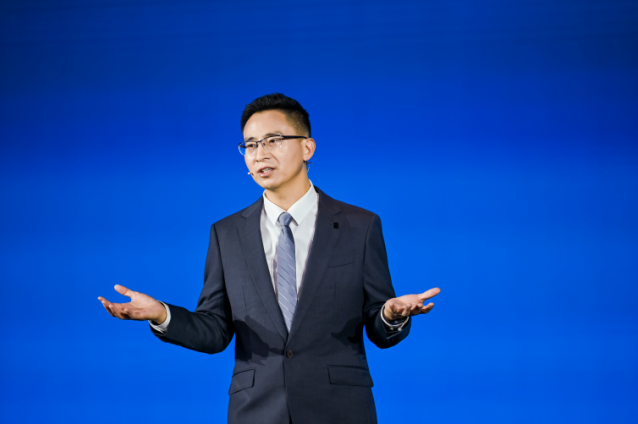 比亞迪股份有限公司副總裁、產品規(guī)劃及汽車新技術研究院院長楊冬生