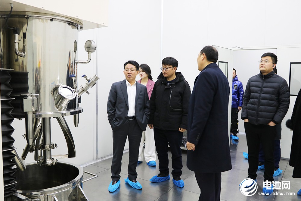 中國電池新能源產業鏈調研團一行參觀考察華彩科技 中國電池新能源產業鏈調研團一行參觀考察華彩科技