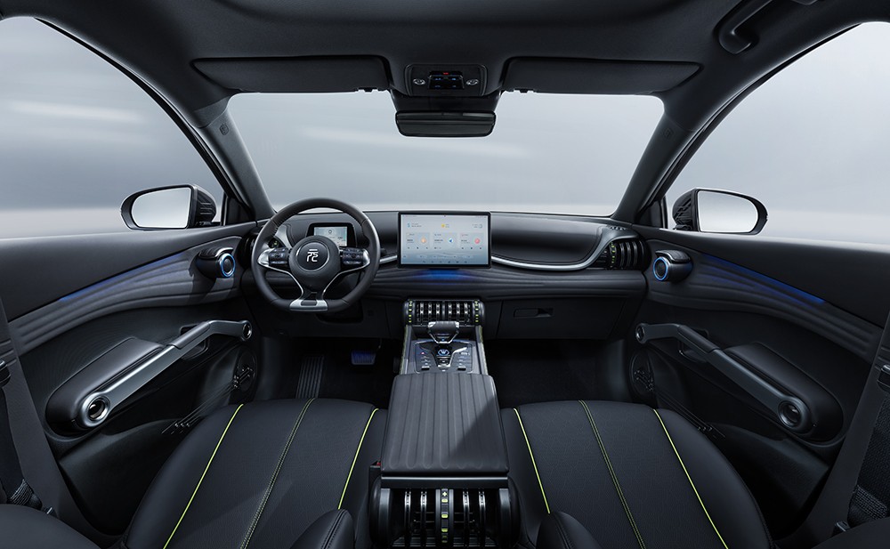 比亞迪王朝榮耀版壓軸好戲！元PLUS榮耀版11.98萬元起上市