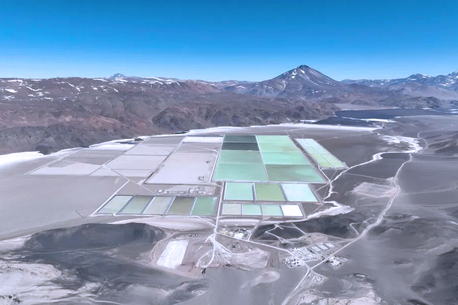 紫金礦業2025年凈利預超510億 今年當量碳酸鋰產量將達12萬噸