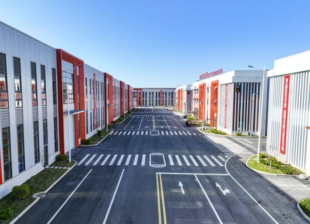 斯萊克,圓柱電池,電池殼