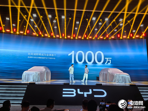 國民SUV雙車共舞！比亞迪距離第1000萬輛新能源車下線不遠了！