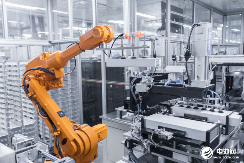 應收及負債激增！鋰電“賣鏟人”變身“賣慘人”？