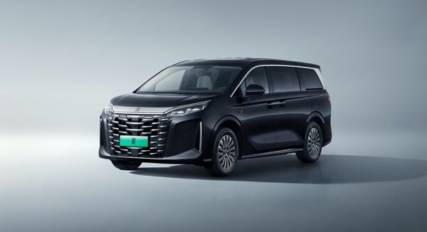 引領(lǐng)中大型智能MPV新趨勢(shì)！比亞迪夏售價(jià)24.98萬元起