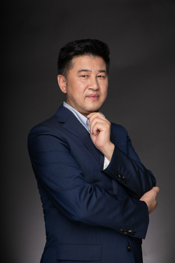 浙江長興中俄新能源材料技術研究院 院長 王慶生 浙江長興中俄新能源材料技術研究院 院長 王慶生