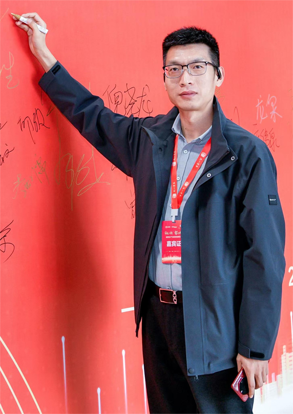 天津普蘭納米科技有限公司 總經理 張藝