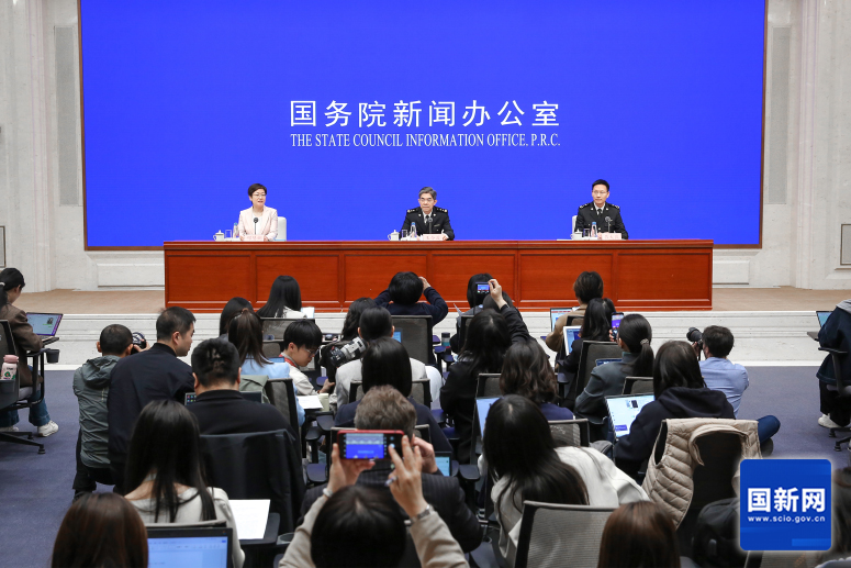 天塌不下來！海關總署發聲！一季度鋰電池/電動汽車出口雙增長