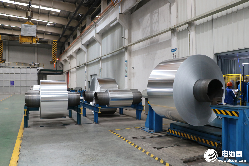 已投入6.9億元！又一上市公司鋰電領域項目延期